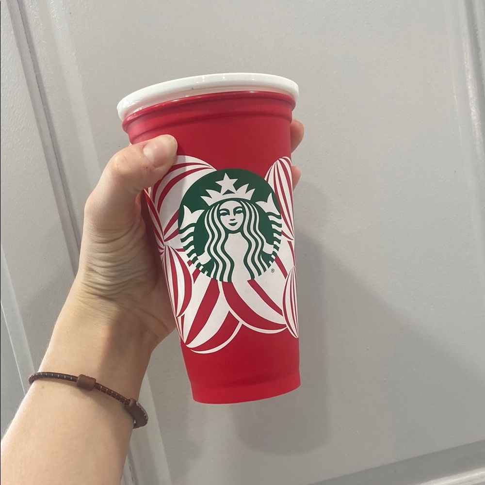 Starbucks red cup 16oz
